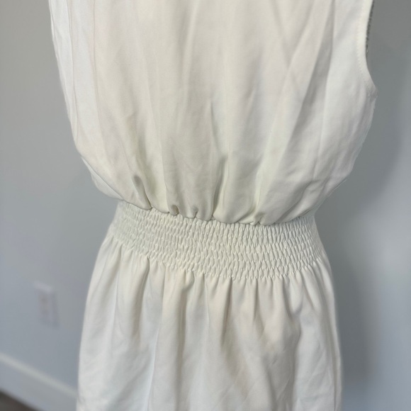 Strut & Bolt Off White Smocked Waist Blazer Vest (Medium) - Picture 7 of 10